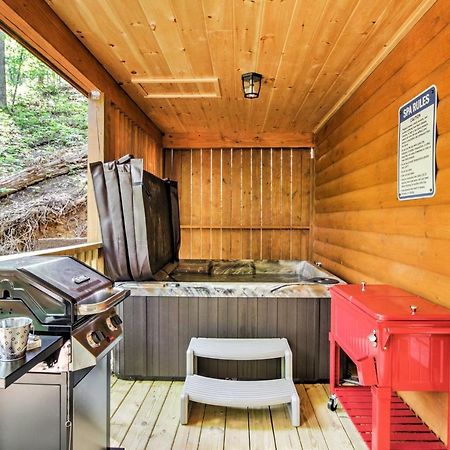 Gatlinburg Cabin With Hot Tub 5 Mi To Downtown Eksteriør billede
