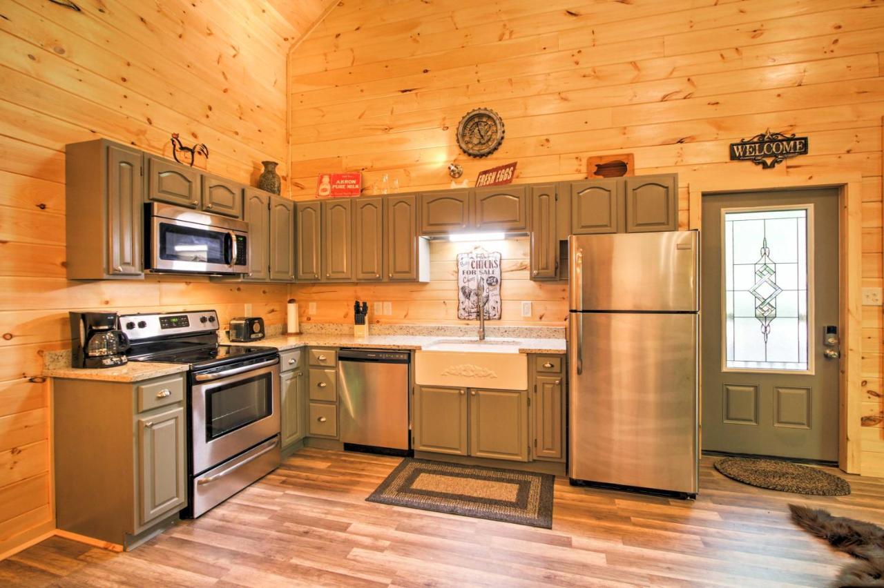 Gatlinburg Cabin With Hot Tub 5 Mi To Downtown Eksteriør billede