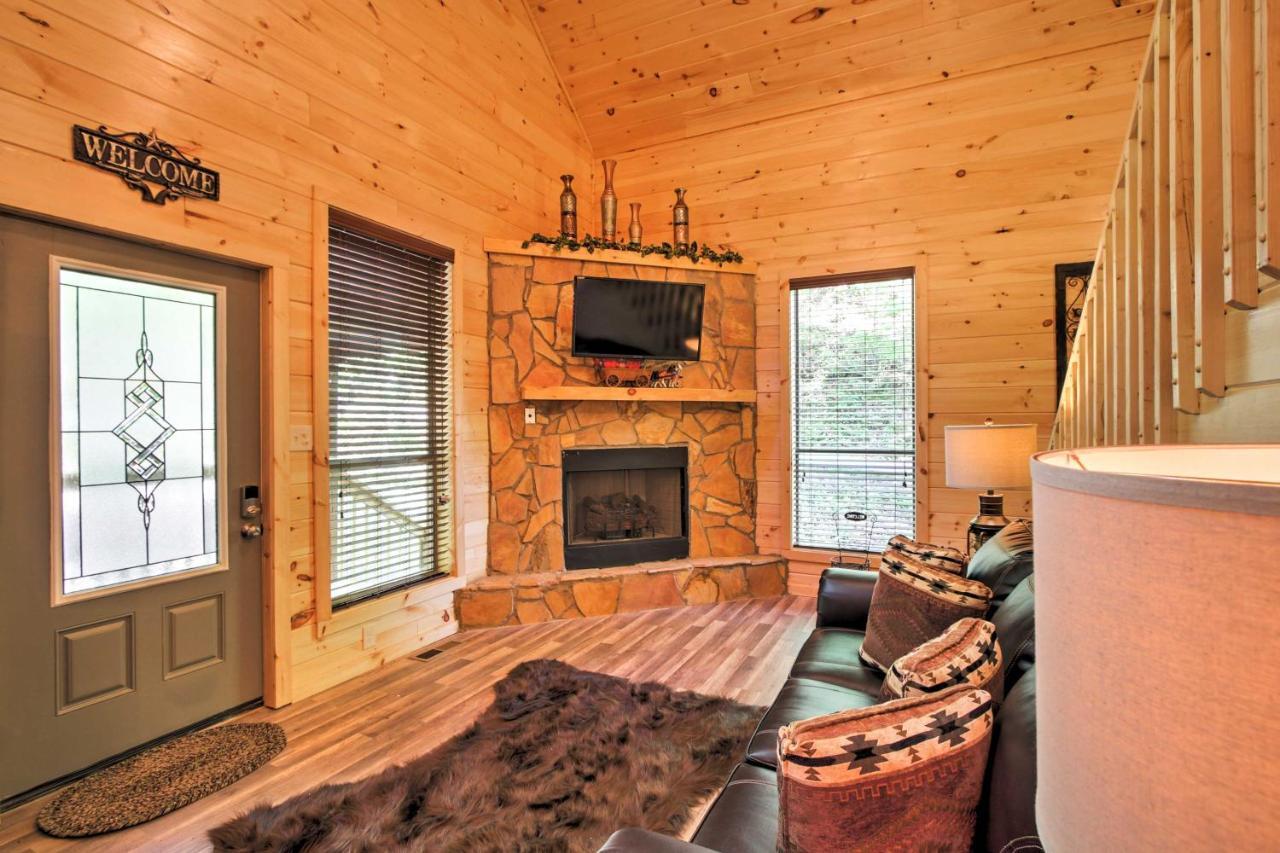 Gatlinburg Cabin With Hot Tub 5 Mi To Downtown Eksteriør billede