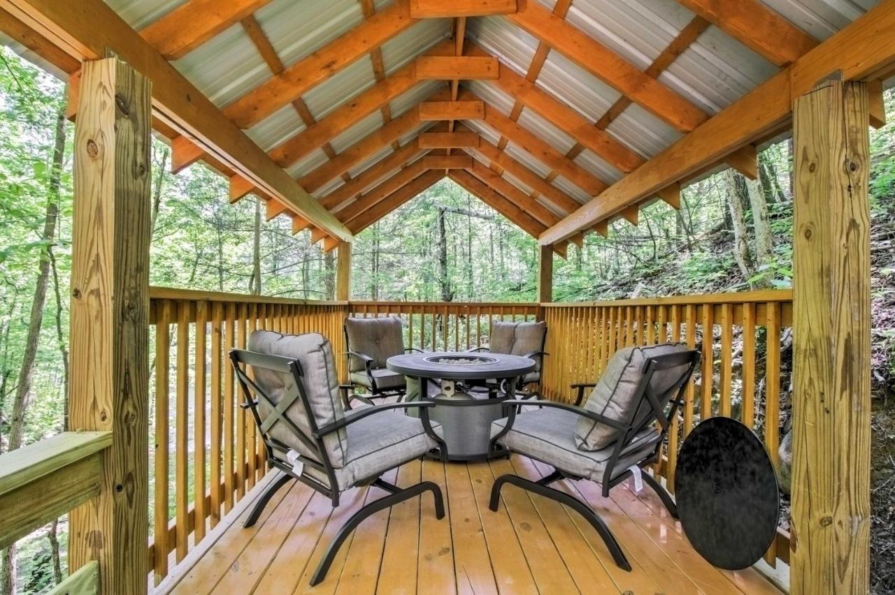 Gatlinburg Cabin With Hot Tub 5 Mi To Downtown Eksteriør billede