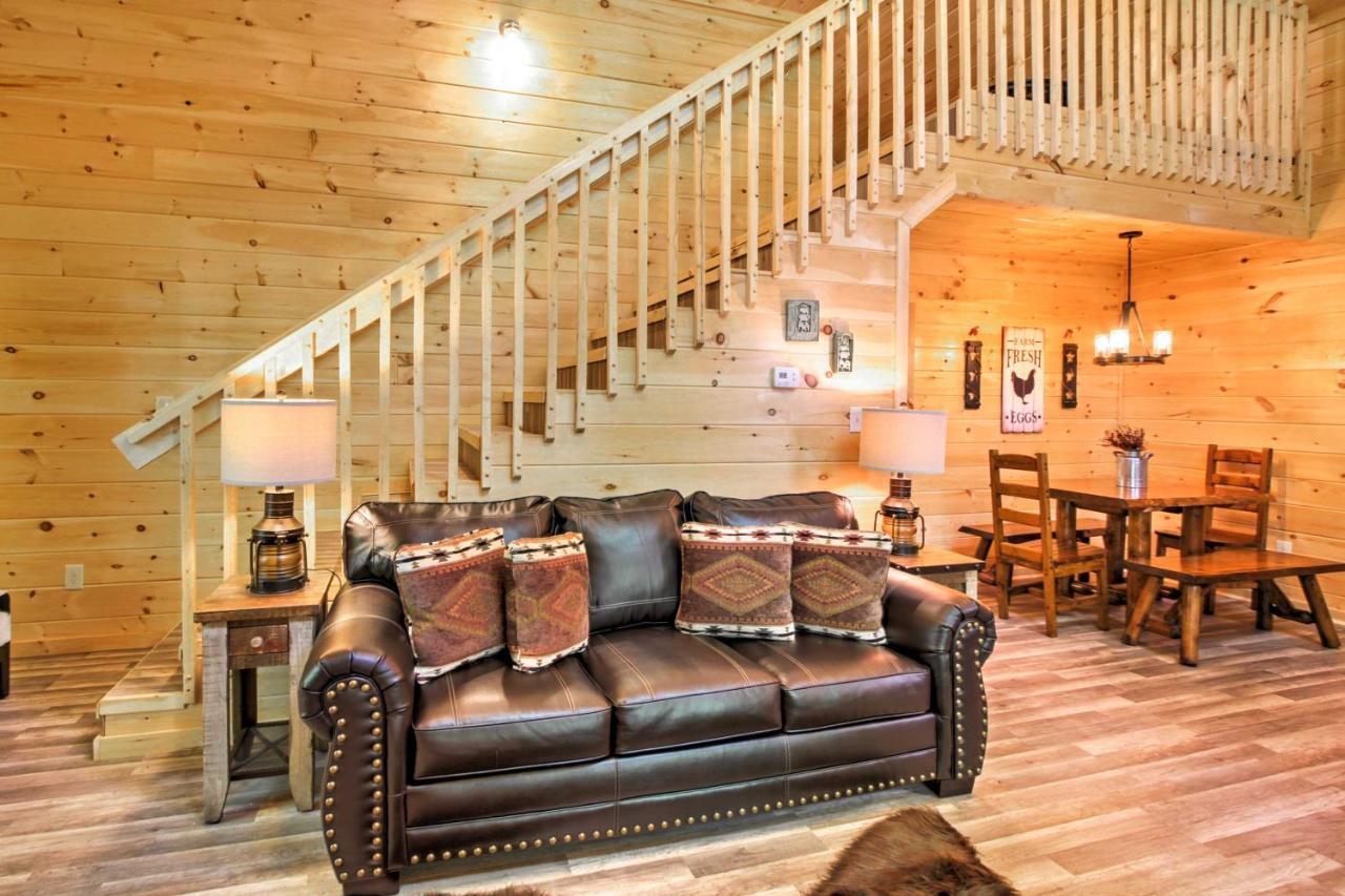 Gatlinburg Cabin With Hot Tub 5 Mi To Downtown Eksteriør billede