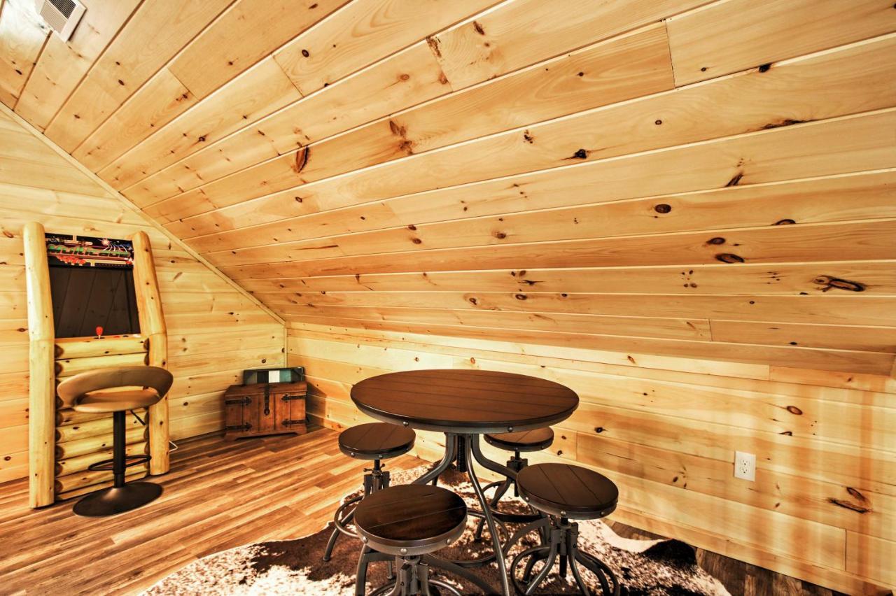Gatlinburg Cabin With Hot Tub 5 Mi To Downtown Eksteriør billede