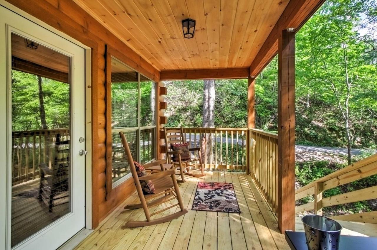 Gatlinburg Cabin With Hot Tub 5 Mi To Downtown Eksteriør billede